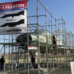 茨城空港公園 航空広場のF-4ファントム2機 塗装ボランティア <進捗紹介>2022.3.21