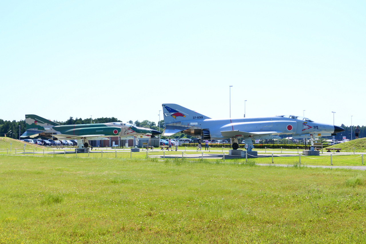 茨城空港公園F-4ファントム塗装ボランティア　Twitterの反応を紹介！